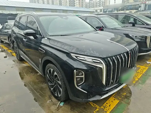 2024 Hongqi HS7 2.0T PHEV 4WD 7