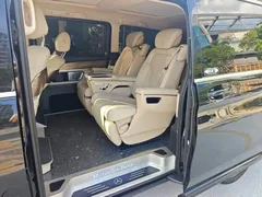 2022 Mercedes-Benz V-Class V 260 L Long Wheelbase Premium, чёрный — фото 5