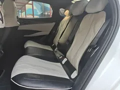 2024 BYD Seal 06 DM-i PHEV 80km Luxury, белый — фото 13