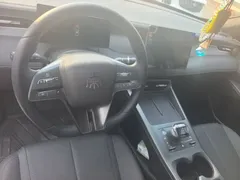 2025 BYD Qin PLUS DM-i PHEV Smart Driving 55km Leading, белый — фото 5