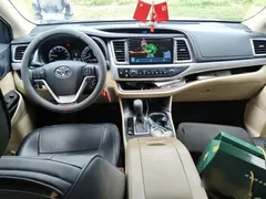 2021 Toyota Highlander 2.0T 2WD Elite 5-seat, чёрный — фото 10