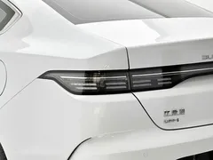 2022 BYD Destroyer 05 DM-i PHEV 55km Premium, белый — фото 27