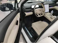 2024 Nio ES6 75kWh, белый — фото 16