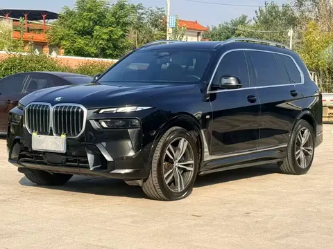 2023 BMW X7 xDrive40i Premium M Sport Package