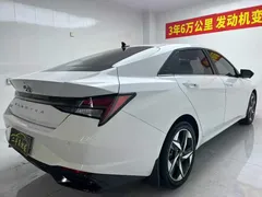 2021 Hyundai Elantra 1.5L CVT Leading GLS, белый — фото 4