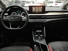 2021 Geely Vision X3 1.5L CVT Premium, белый — фото 13