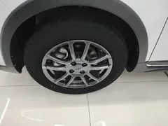 2021 Geely Vision X3 1.5L CVT Premium, белый — фото 23