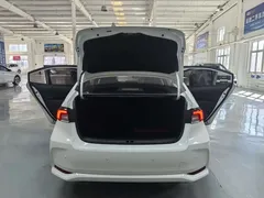 2023 Toyota Corolla 1.8L Hybrid Elite, белый — фото 16