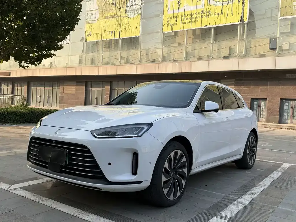 2022 Aito M5 EREV 4WD Ultimate