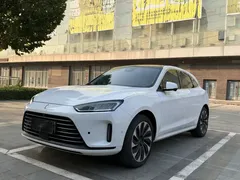 2022 Aito M5 EREV 4WD Ultimate, белый — фото 1