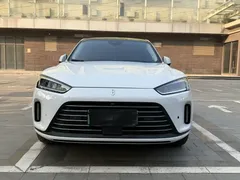2022 Aito M5 EREV 4WD Ultimate, белый — фото 2