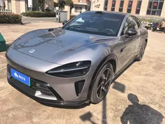 2025 Xiaomi YU7 4WD Max — фото 1