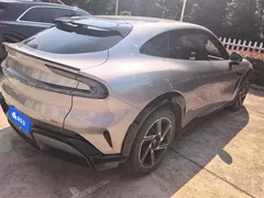 2025 Xiaomi YU7 4WD Max — фото 3