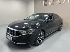 2023 Volkswagen Passat 380TSI Luxury, чёрный — фото 1