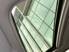 2023 Toyota Camry 2.0G Luxury, белый — фото 14