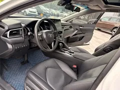 2023 Toyota Camry 2.0G Luxury, белый — фото 19