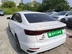 2022 Geely Emgrand 4th Gen 1.5L CVT Premium, белый — фото 5