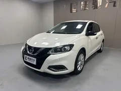 2021 Nissan Tiida 1.6L CVT, белый — фото 1