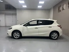 2021 Nissan Tiida 1.6L CVT, белый — фото 7