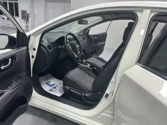 2021 Nissan Tiida 1.6L CVT, белый — фото 11