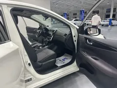 2021 Nissan Tiida 1.6L CVT, белый — фото 13