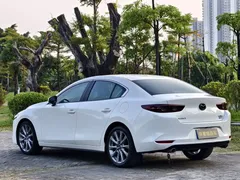 2020 Mazda 3 2.0L AT, белый — фото 12