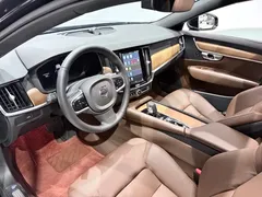 2023 Volvo S90, чёрный — фото 10