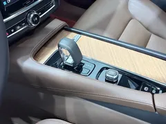 2023 Volvo S90, чёрный — фото 12
