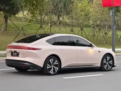 2024 Nio ET5 75kWh EV, белый — фото 4