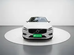 2021 Volvo XC60 4WD Luxury, белый — фото 2