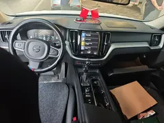 2021 Volvo XC60 4WD Luxury, белый — фото 5