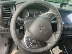 2020 Mitsubishi Outlander 2.0L 2WD 5-seat, белый — фото 15