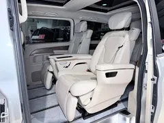 2022 Mercedes-Benz V-Class V 260 Premium — фото 5