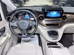 2022 Mercedes-Benz V-Class V 260 Premium — фото 9
