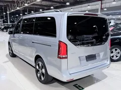 2022 Mercedes-Benz V-Class V 260 Premium — фото 14