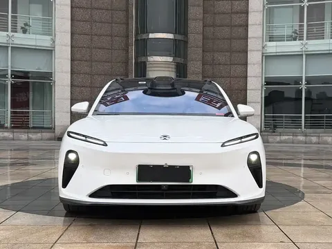 2024 Nio ET5T 75kWh Touring