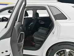 2021 Audi Q3 35 TFSI Fashion Sport, белый — фото 11