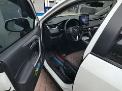 2022 Toyota RAV4 2.0L CVT 2WD Fashion, белый — фото 12