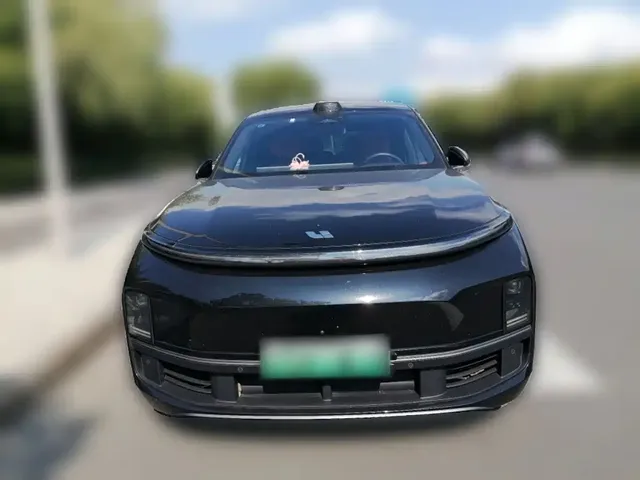 2023 Li Auto L8