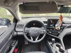 2021 Toyota Camry 2.5S Fashion, чёрный — фото 11
