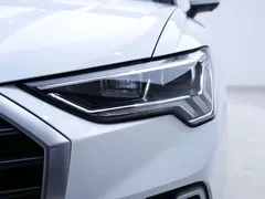 2021 Audi Q3 35 TFSI Sport, белый — фото 10