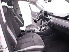 2021 Audi Q3 35 TFSI Sport, белый — фото 16