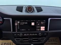 2021 Porsche Macan 2.0T, белый — фото 20
