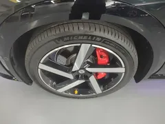 2025 Xiaomi YU7 4WD Max, зелёный — фото 23