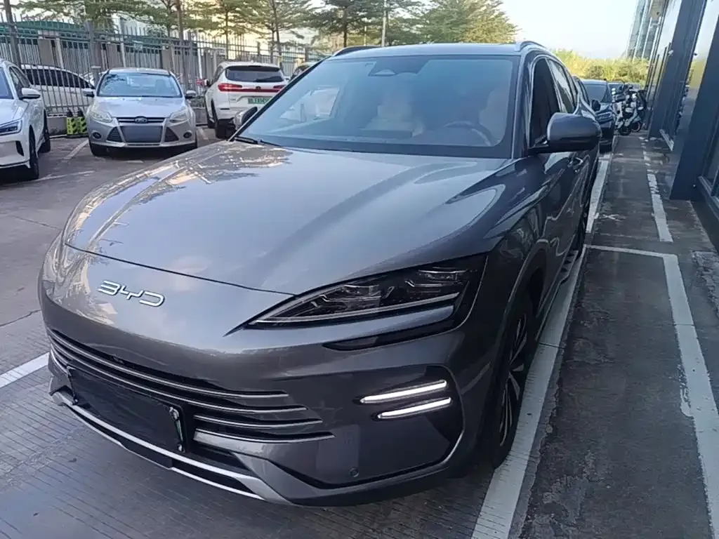 2023 BYD Song PLUS Champion DM-i PHEV 150km Flagship Plus