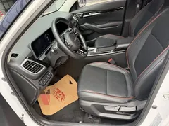 2023 Kia Seltos 1.5L CVT Premium, белый — фото 9