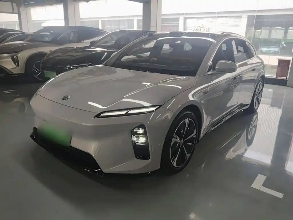 2025 Nio ET5T 75kWh Touring