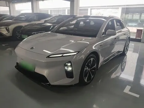 2025 Nio ET5T 75kWh Touring