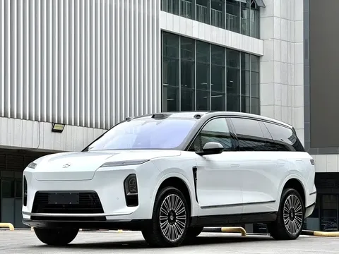 2026 Nio ES8 6-seat Executive Luxury