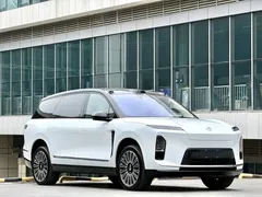 2026 Nio ES8 6-seat Executive Luxury, белый — фото 3